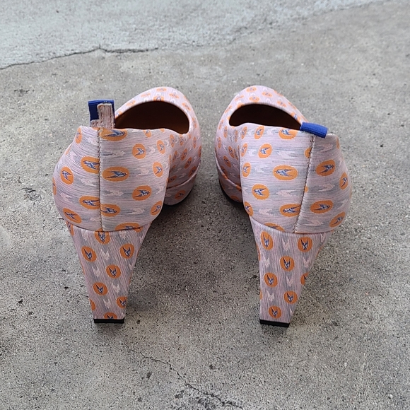 NEW Dr Liza sz 7 pumps - Picture 2 of 4